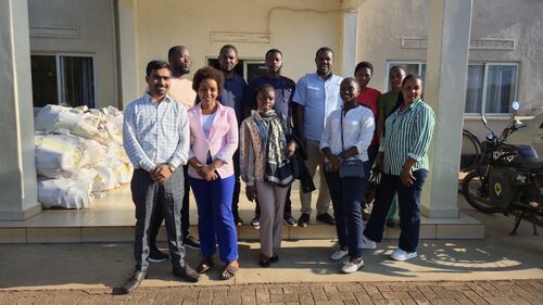 Последние блоги о компании GENY Electric Ltd and RIGIL-GENY Successfully Complete Technical Training for EUCL in Rwanda